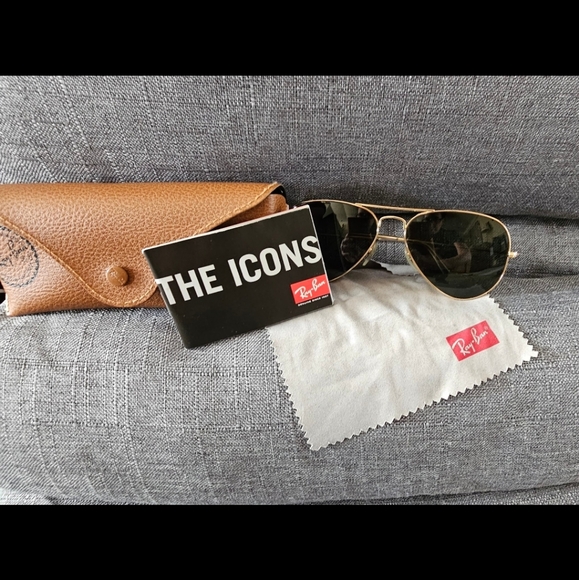 Ray Ban Aviator Sunglasses - Picture 4 of 7